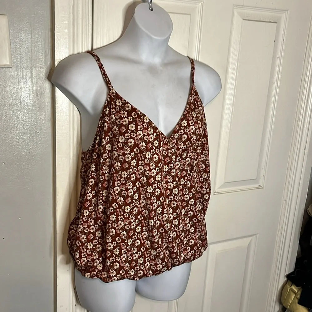 Socialite Floral Spaghetti Strap Top